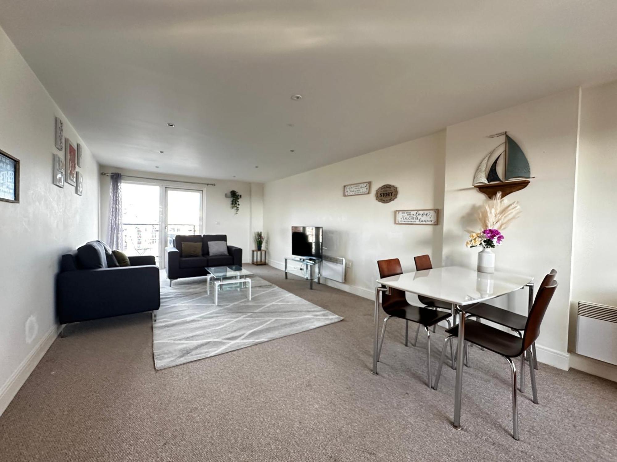Coastline Apt Nearby The Beach Swansea Bagian luar foto